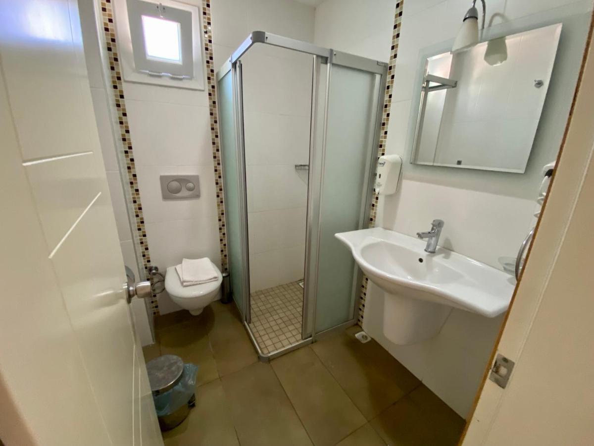 Konfor Suite Otel Cedit Kültér fotó